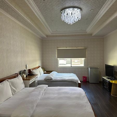 Niuge Minsu Homestay 율리 외부 사진